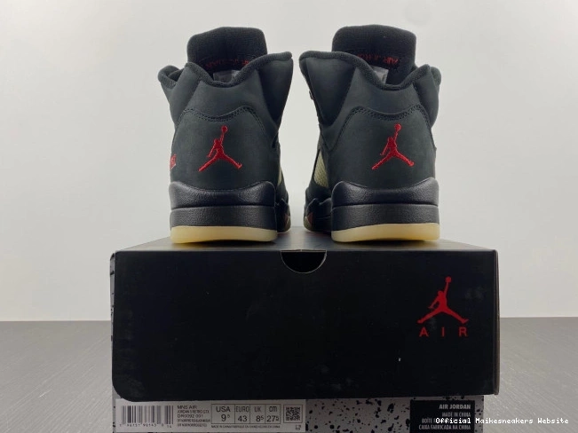 Official Maikesneakers DR0092-001 Gore-Tex Off Noir Air Jordan 5 0724